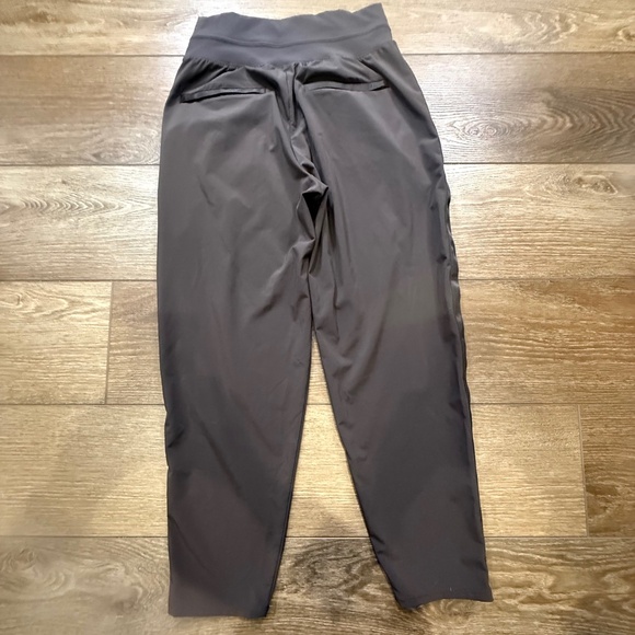 Athleta Nolita Slim Tapered Cropped Pants, Brown, Size 4, Pull-On, Lightweight - Picture 9 of 11